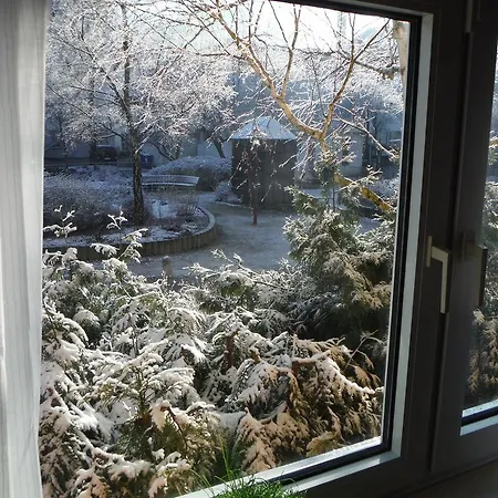 Daire Ferienwohnung Am Uhlandsgarten *